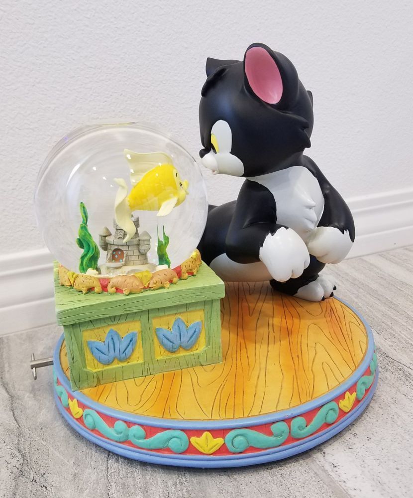 Une sélection de boules à neige les plus chères sur eBay ! 